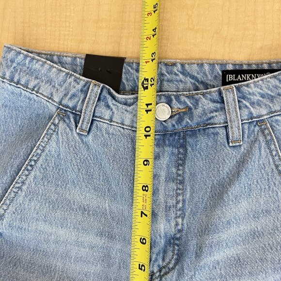 BLANKNYC Women's Blue Denim Jeans Size 26 High Rise Tapered Leg Cotton NWT - Picture 10 of 16